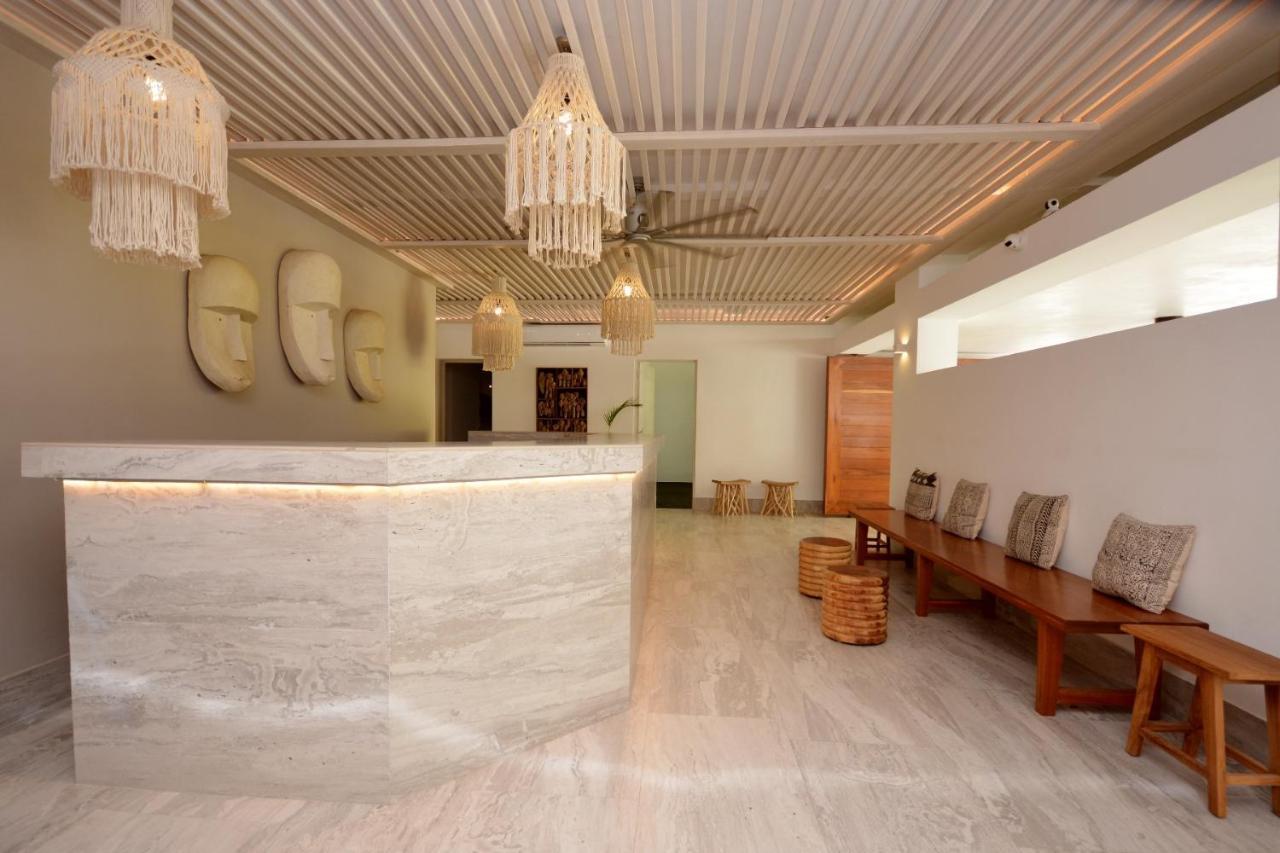 Mayan Monk Suites Плая-дель-Кармен Экстерьер фото