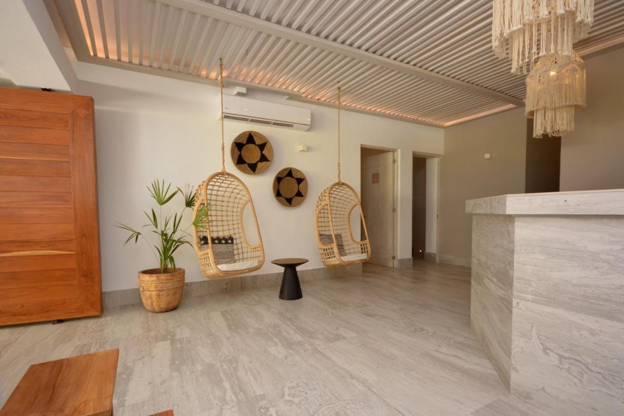 Mayan Monk Suites Плая-дель-Кармен Экстерьер фото