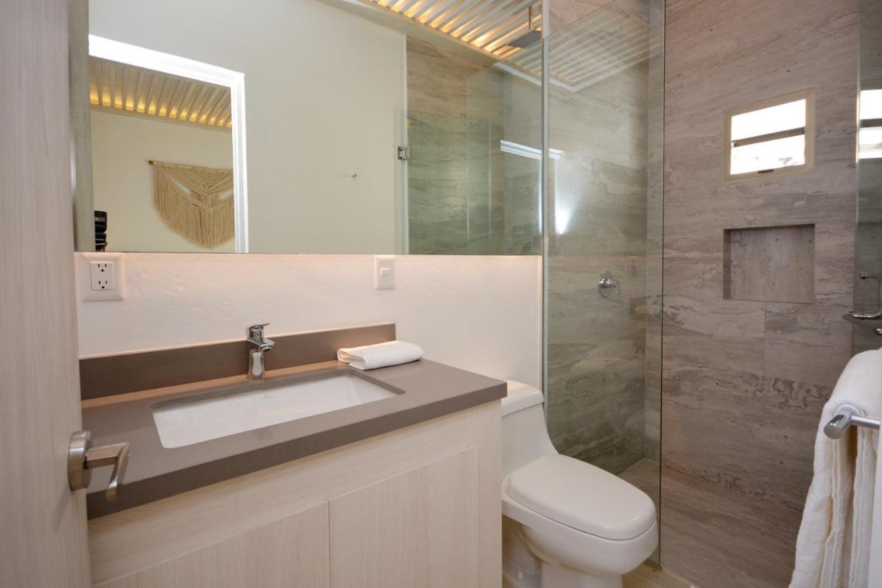 Mayan Monk Suites Плая-дель-Кармен Экстерьер фото