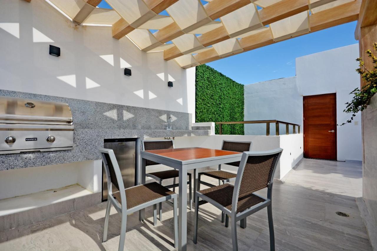Mayan Monk Suites Плая-дель-Кармен Экстерьер фото