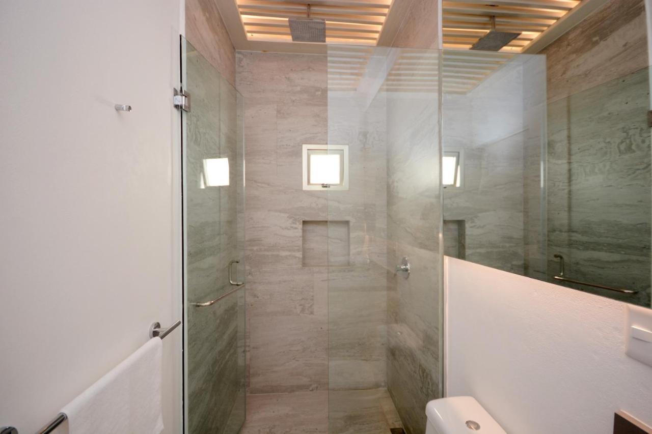 Mayan Monk Suites Плая-дель-Кармен Экстерьер фото