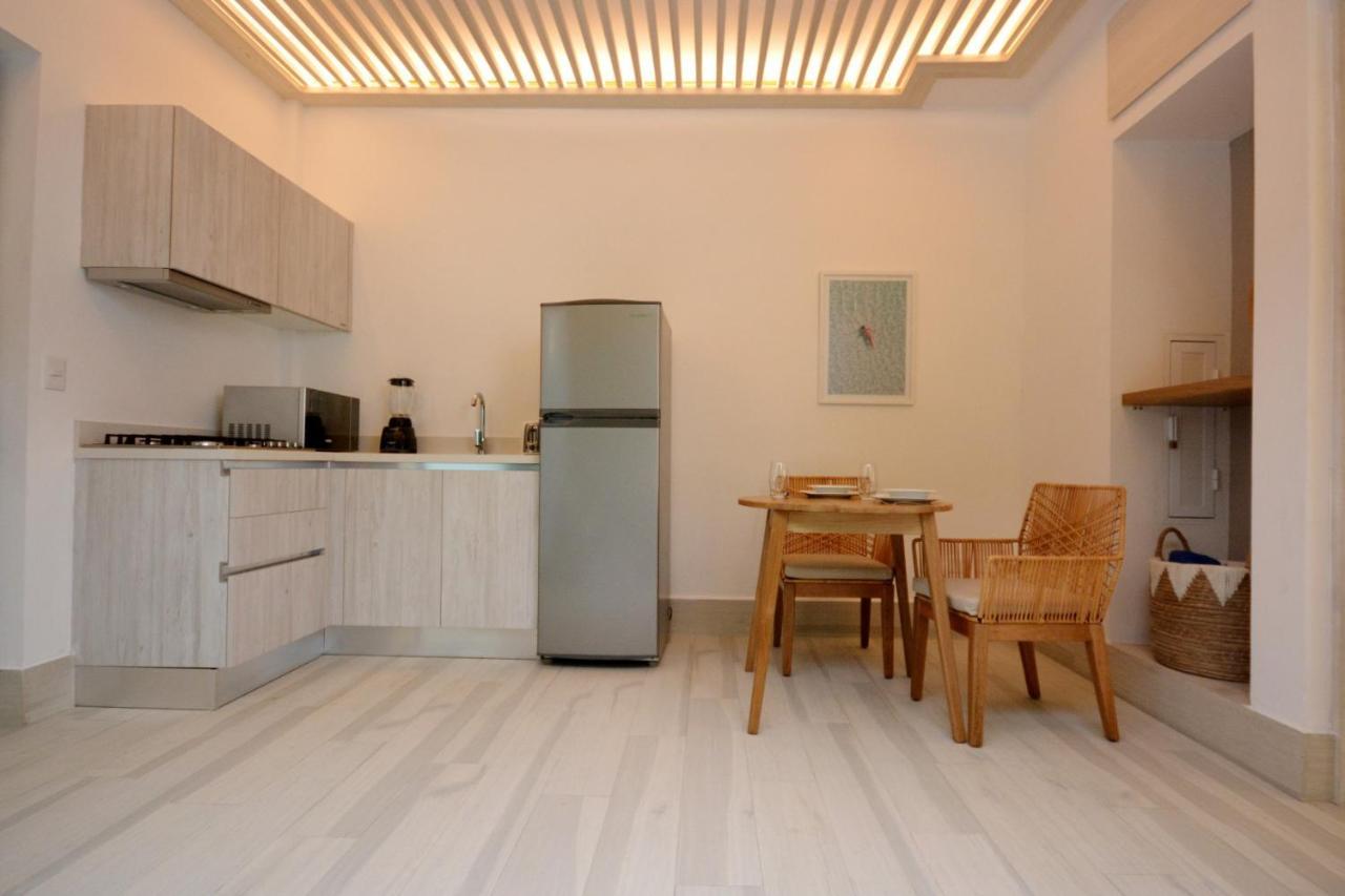Mayan Monk Suites Плая-дель-Кармен Экстерьер фото