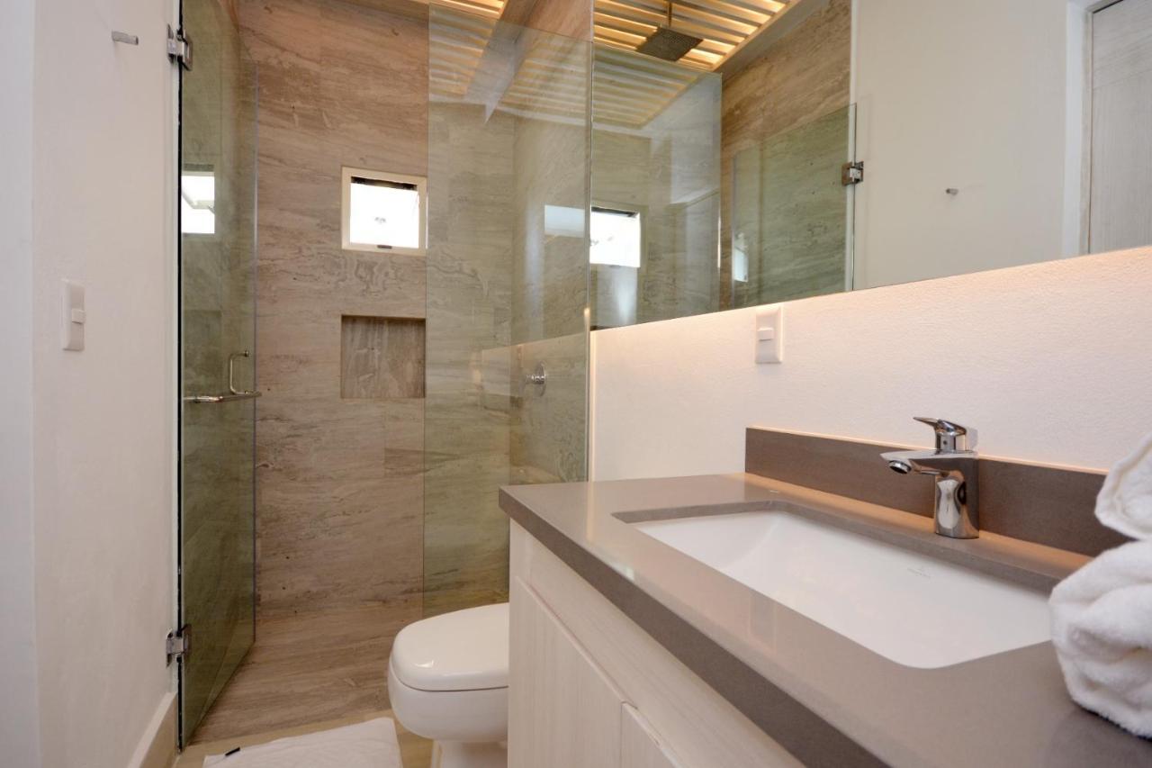 Mayan Monk Suites Плая-дель-Кармен Экстерьер фото