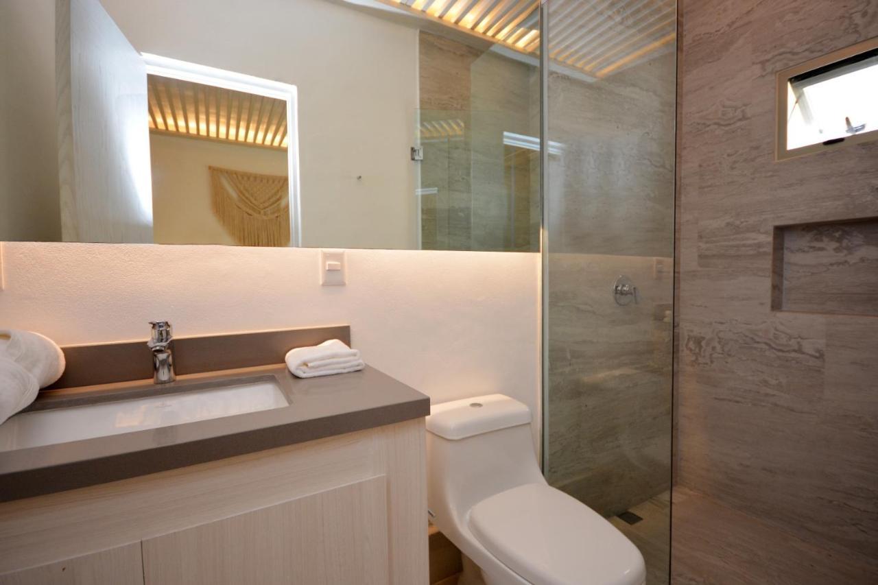 Mayan Monk Suites Плая-дель-Кармен Экстерьер фото